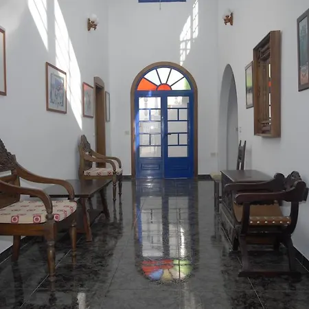 Palace * Orzola